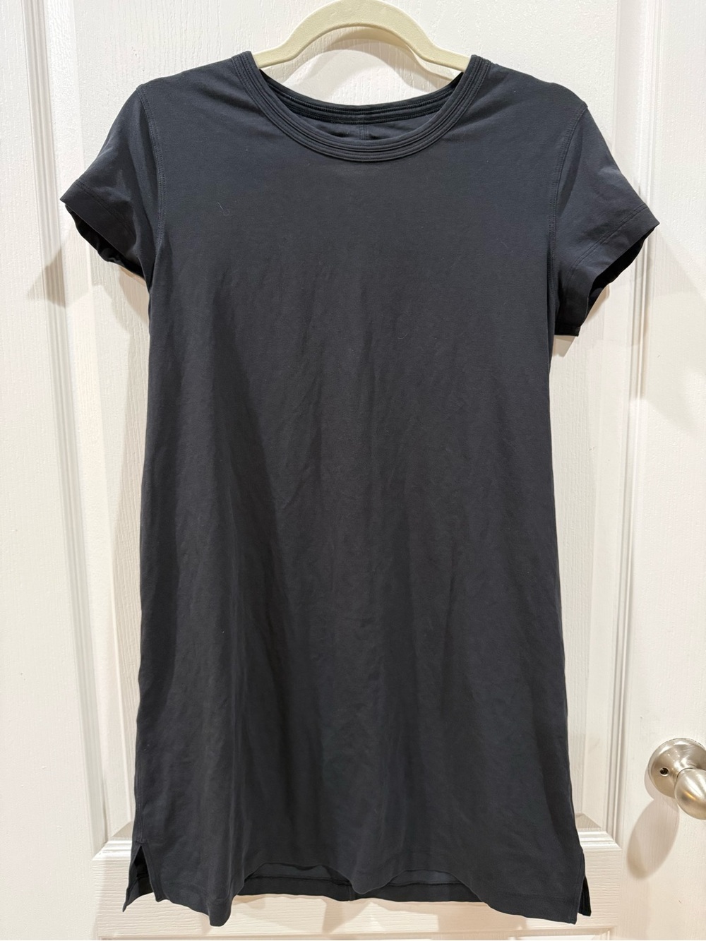 lululemon athletica Backless Short Sleeve Dress in Black